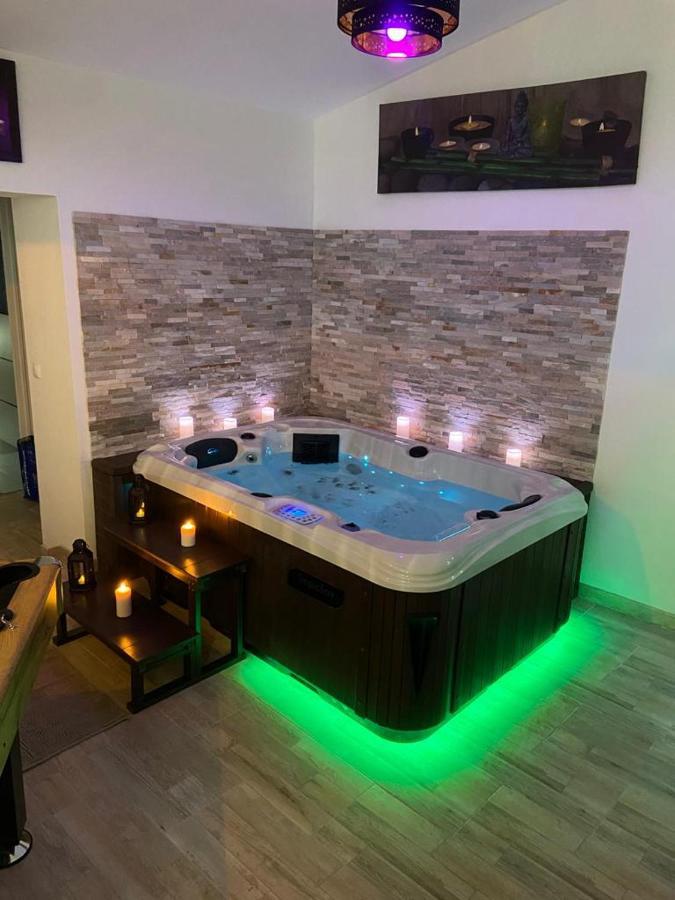 Le Cosily Jacuzzi Et Sauna Privatif * Cuvilly